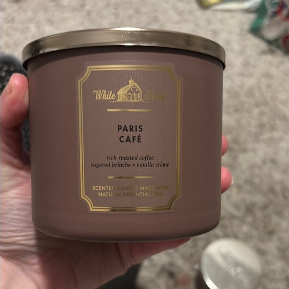 White Barn Paris Café Candle - Brown and Gold
